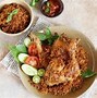 Nasi Ayam Serundeng Styrofoam